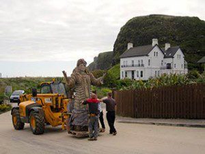 Game of Thrones filming in Downhill Northern Ireland: the first sculpture goes onto a lifter